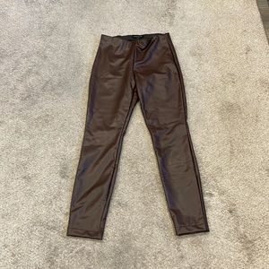 Banana Republic. Leather Leggings. Size XS.